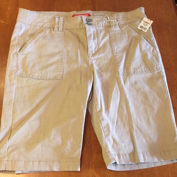 UNIONBAY Pants - NWT 🌷 UNION BAY COTTON BERMUDA SHORTS Size 15/16